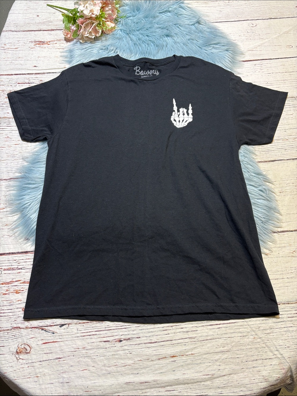Bowery Supply Co. Black Graphic Crewneck T-Shirt - White Skeleton Hand Logo Sz L